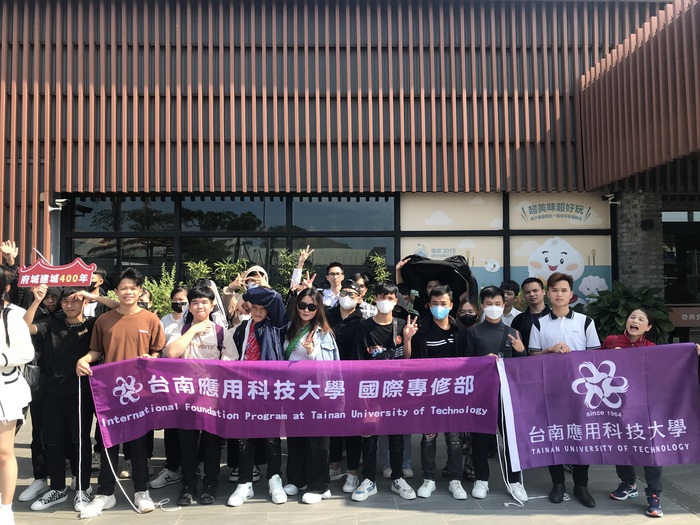 2023-11-14 南應大國際專修部學生參加台南市勞工辦理「國際勞動力一家親活動」圖片