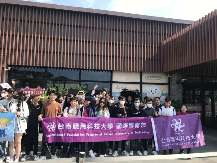 2023-11-14 南應大國際專修部學生參加台南市勞工辦理「國際勞動力一家親活動」圖片