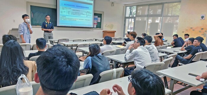 2023-11-09「國際專修部」新生教官宣傳圖片