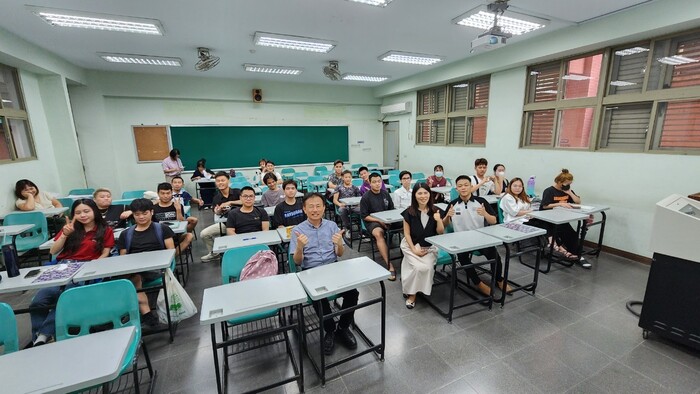 2024-05-16 華語先修班第二期期末說明會圖片
